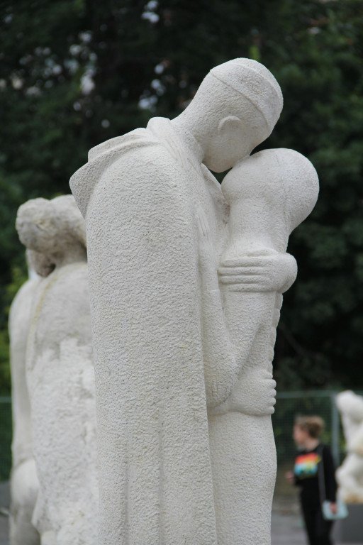 Rodin's The Kiss sculpture